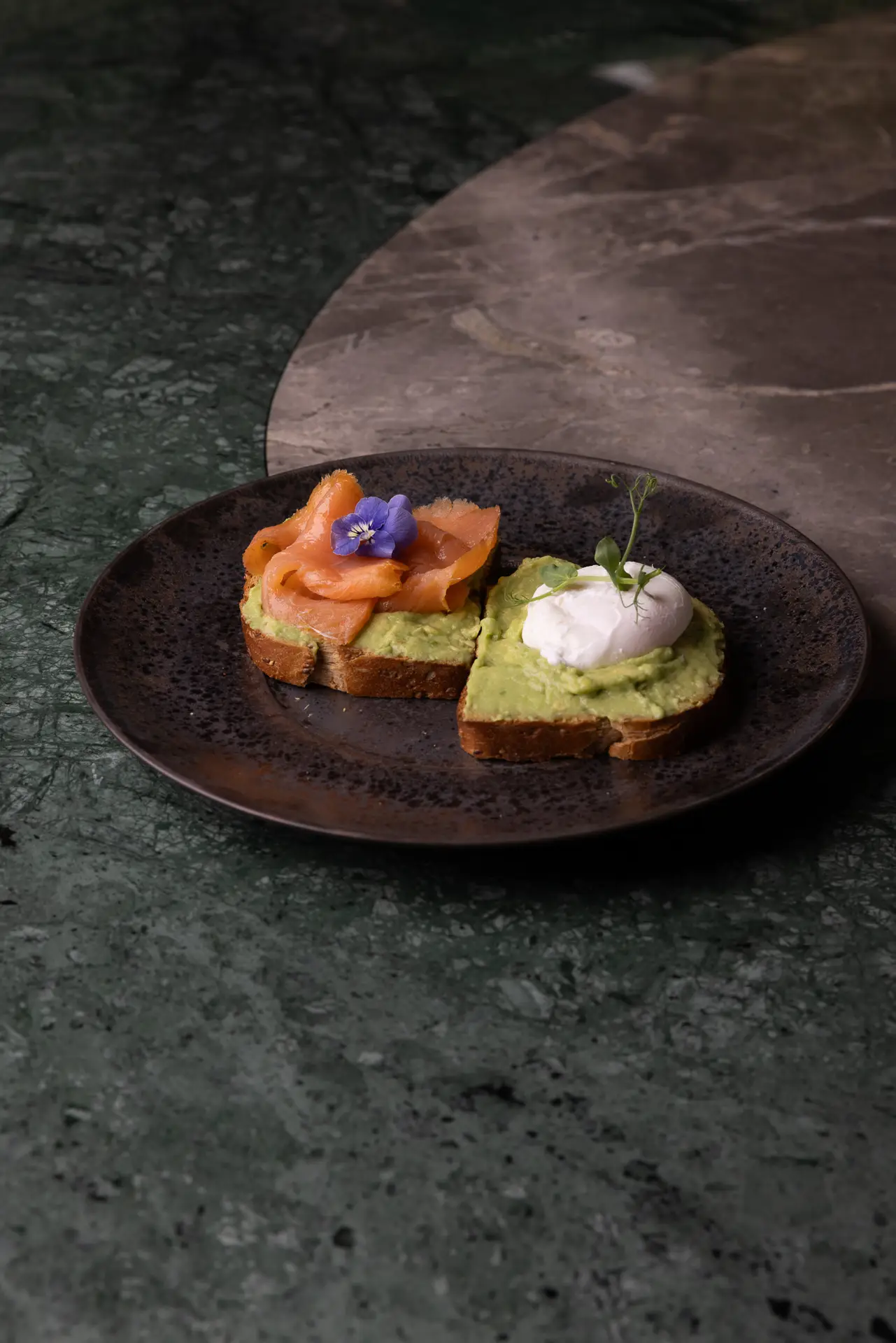 Cena elegante rooftop Milano